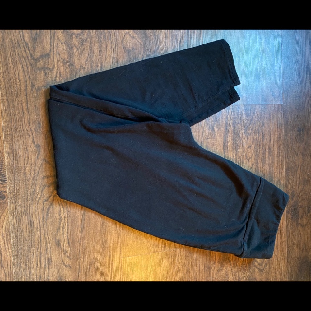 Black High-Rise Cotton Leggings